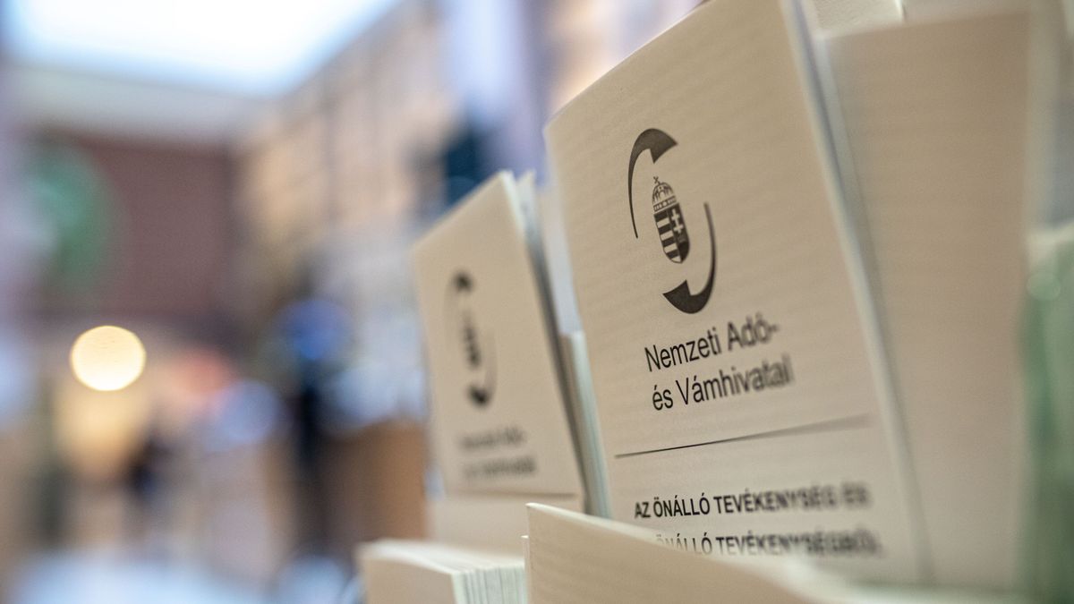 Adózók, figyelem: ma éjfélig adható be az szja-bevallás