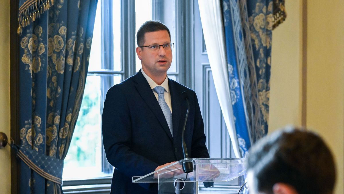 Rangos kitüntetést vett át Gulyás Gergely
