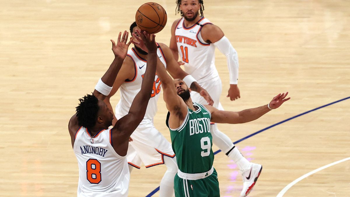 A New York Knicks játékosainak nem ízlett a Boston Celtics kemény védekezése a meccs elején.