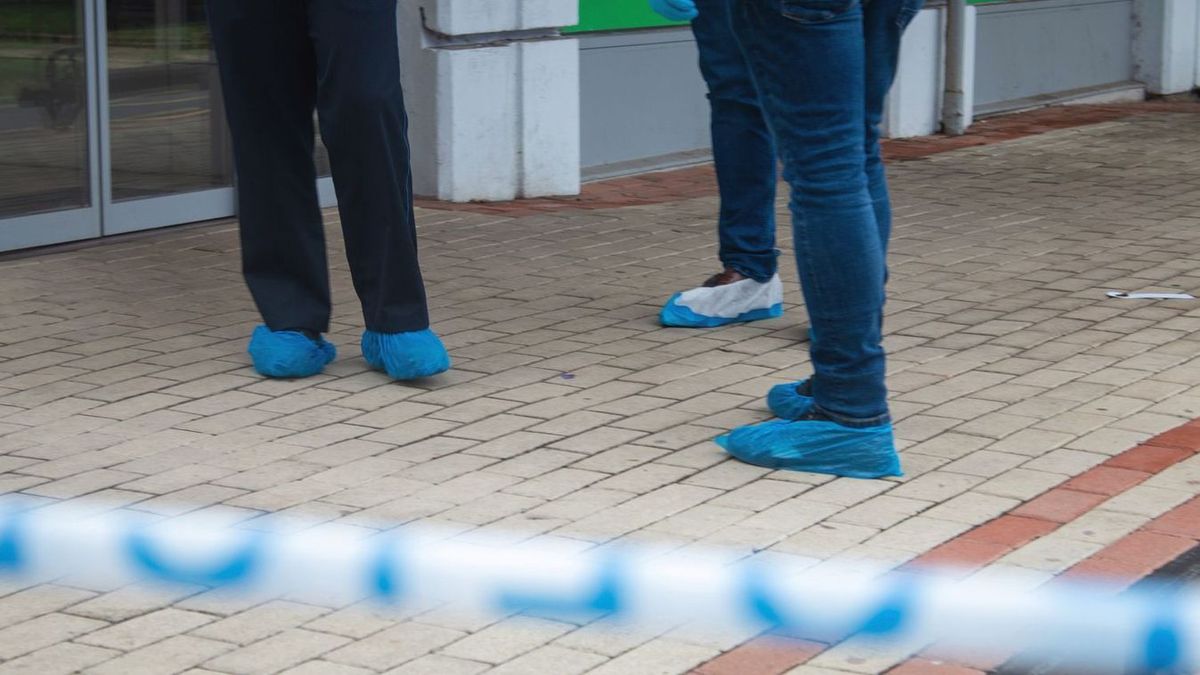 Fegyveres rablótámadás történt Debrecenben, milliós zsákmánnyal akartak elszelelni az álarcos banditák