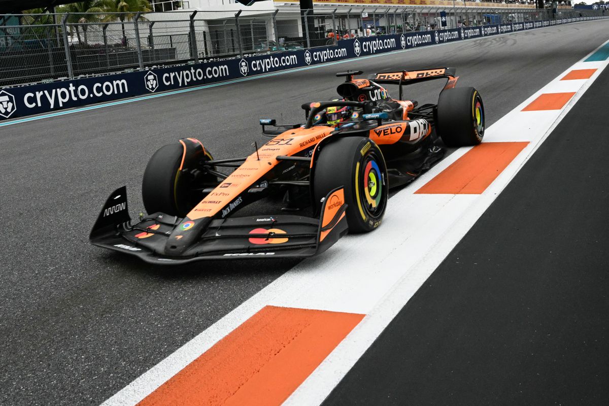McLaren's Australian driver Oscar Piastri races during the 2025 Miami Formula One Grand Prix at Miami International Autodrome in Miami Gardens, Florida, on May 4, 2025. (Photo by CHANDAN KHANNA / AFP)