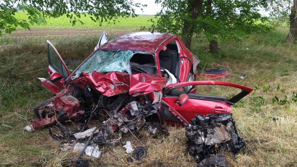 „Egy fiatal élet veszett oda” – megrázó képek a halálos balesetről + videó