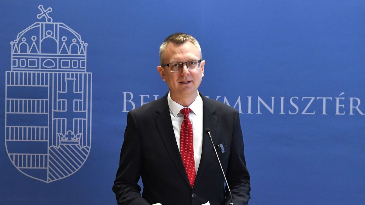Több pénzt kapnak a rendvédelmi dolgozók