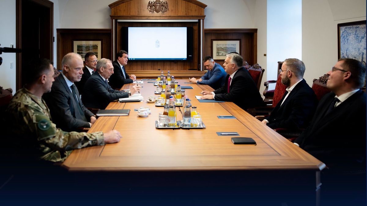 Már ülésezik a Védelmi Tanács, megszólalt Orbán Viktor