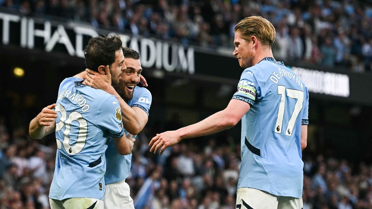 A Manchester City nyerte a piros lapok éjszakáját Kerkezék ellen