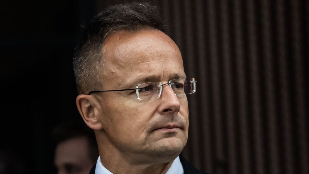 Szijjártó Péter lehűti az Ukrajna-illúziókat
