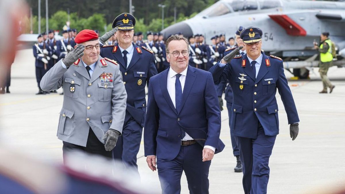 Németország: a sorkatonaság visszaállítását sürgetik