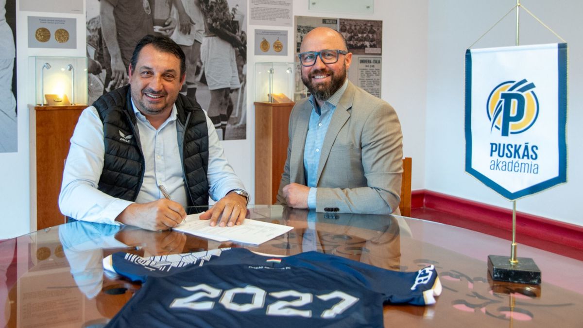 Hornyák Zsolt 2019-ig hosszabbította meg a szerződését a Puskás Akadémiánál