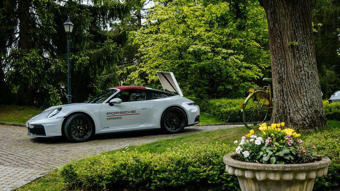 Porsche 911
