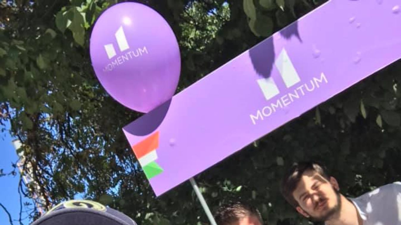 Leáldozott a Momentumnak. Fotó: facebook.com/Buzinkay-György