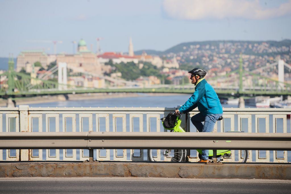 20250509 budapest petofi hid rozsdasodik havran zoltan magyar nemzet