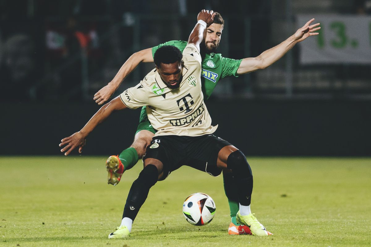 20250510 Paks
Paksi FC - Ferencvárosi TC labdarúgó mérkőzés
fotó: Ladóczki Balázs (LB)
MW
képen: #75 Lenny Joseph, #2 Kinyik Ákos