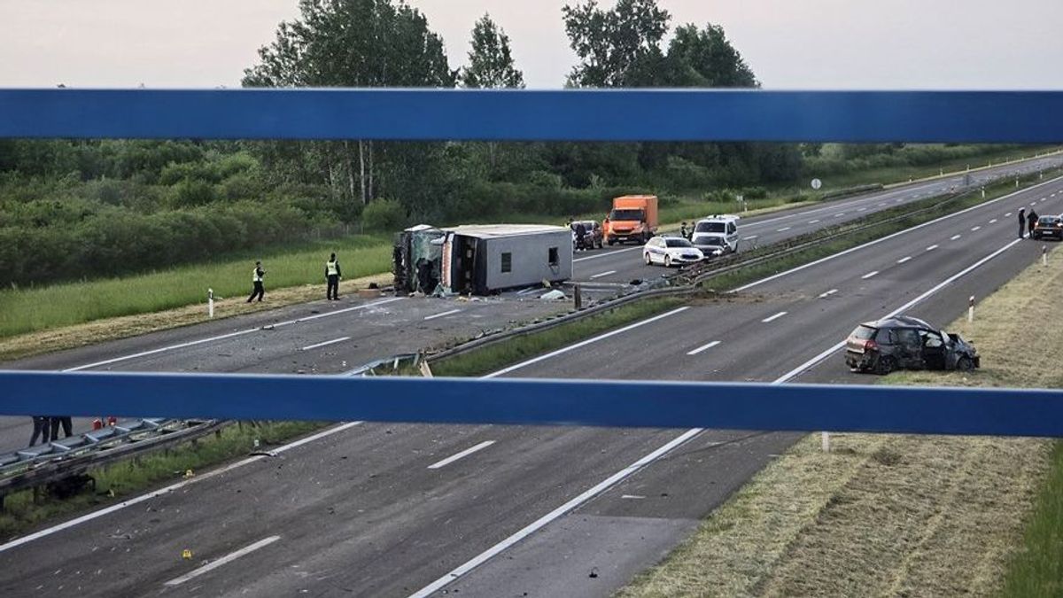 Halálos buszbaleset történt a magyarok kedvenc üdülőhelyén