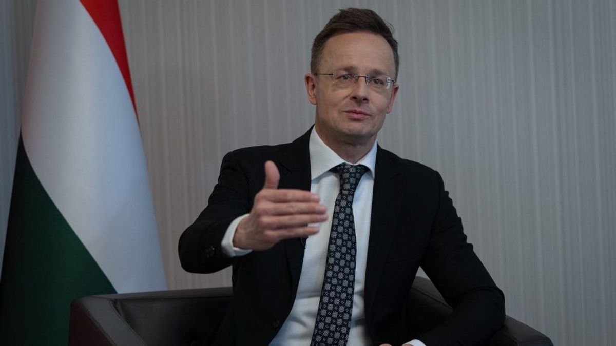 Szijjártó Péter: Magyarország támogatja Donald Trump békeerőfeszítéseit
