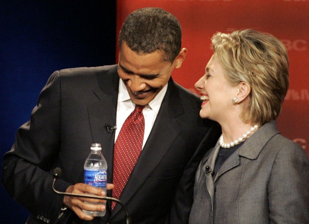 Democratic presidential hopefuls (L-R) US Senator Joe Biden, US Senator Barack Obama and US Senator Hillary Rodham Clinton arrive at the Democratic Party Presidential Primary Debate, 26 April 2007, at South Carolina State University in Orangeburg, South Carolina. AFP PHOTO/Stan HONDA (Photo by STAN HONDA / AFP)