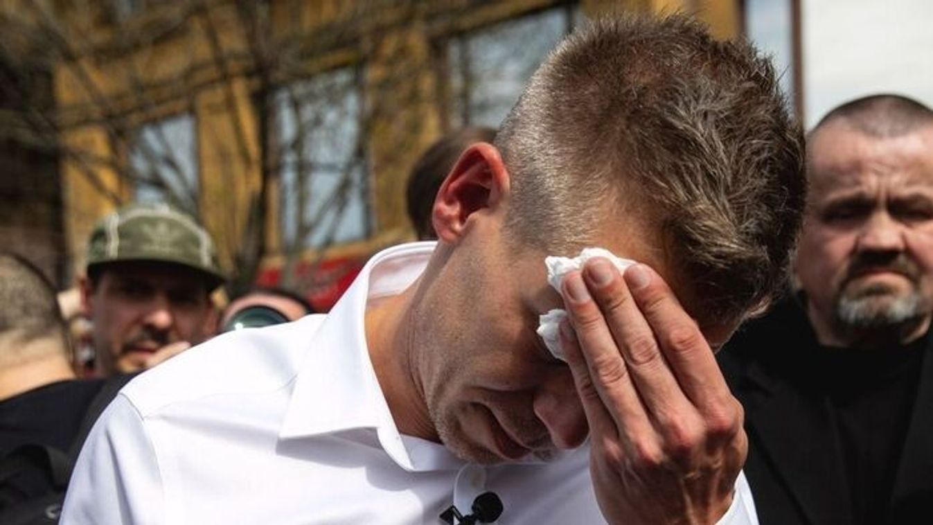 Peter Magyar quickly found himself in hot water due to his Ukrainian intelligence ties (Photo: Gabor Markovics)