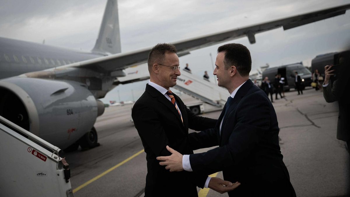 Szijjártó Péter: Nem lezárni kell a földgázvezetékeket, hanem újakat építeni, ahogy Bulgária is teszi!