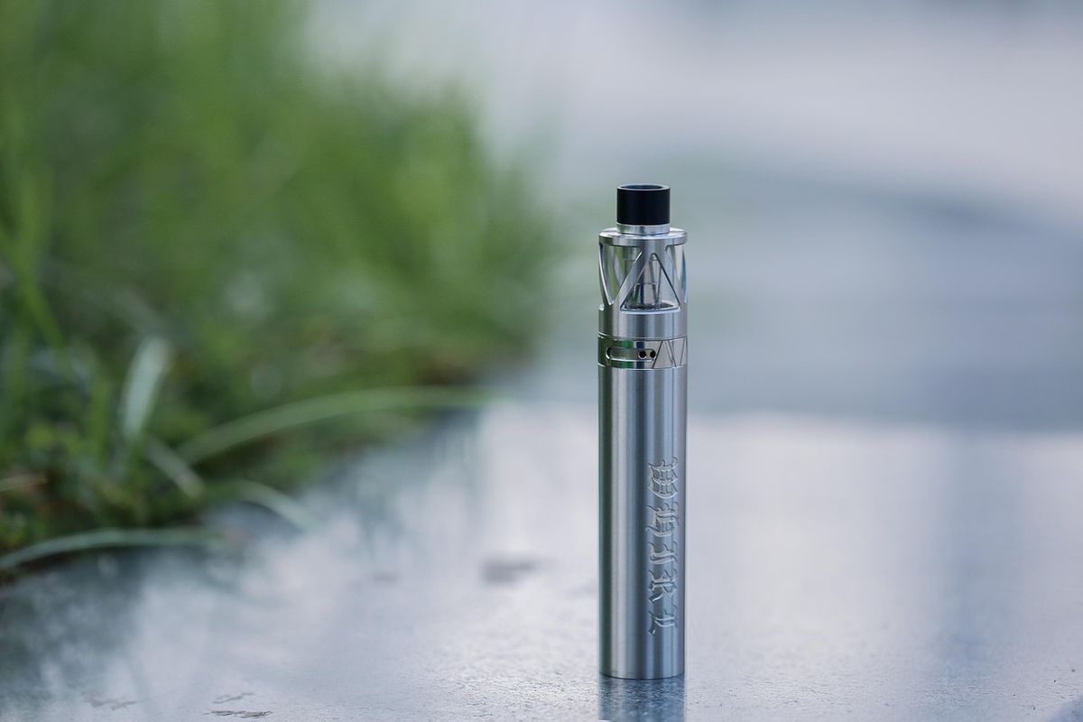 A dohányzás elleni fellépés jegyében végleg betiltja az eldobható e-cigaretták árusítását Nagy-Britannia (Illusztráció, forrás: Pixabay)