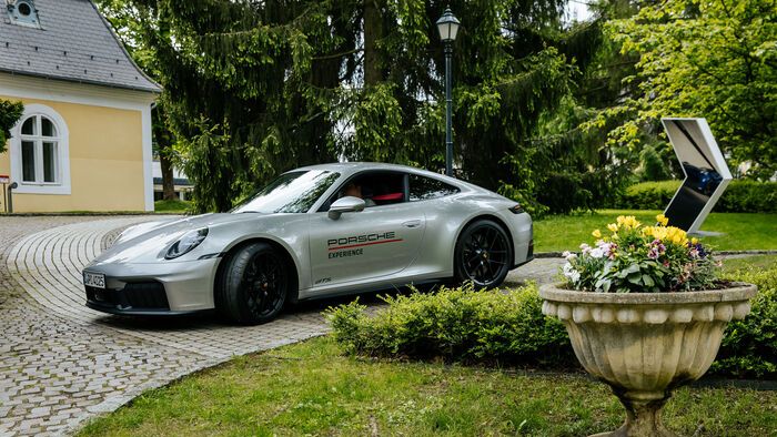 Porsche 911