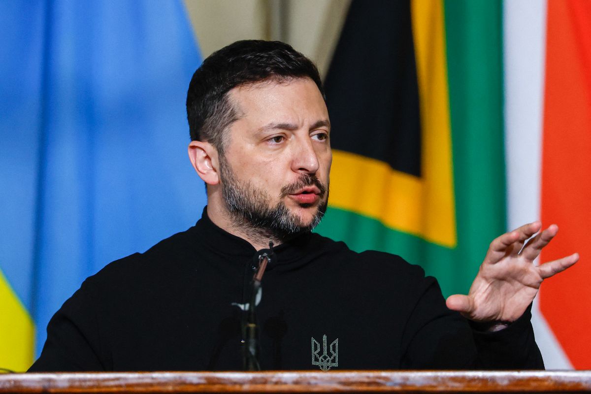 Ukraine's President Volodymyr Zelensky gestures as he speaks at a joint press conference with unseen South Africa's President Cyril Ramaphosa during an official visit by Zelensky to South Africa, at the Union Buildings in Pretoria on April 24, 2025. (Photo by Phill Magakoe / AFP) / The erroneous mention[s] appearing in the metadata of this photo by PHILL MAGAKOE has been modified in AFP systems in the following manner: [April 24, 2025] instead of [April 24, 2024]. Please immediately remove the erroneous mention[s] from all your online services and delete it (them) from your servers. If you have been authorized by AFP to distribute it (them) to third parties, please ensure that the same actions are carried out by them. Failure to promptly comply with these instructions will entail liability on your part for any continued or post notification usage. Therefore we thank you very much for all your attention and prompt action. We are sorry for the inconvenience this notification may cause and remain at your disposal for any further information you may require.