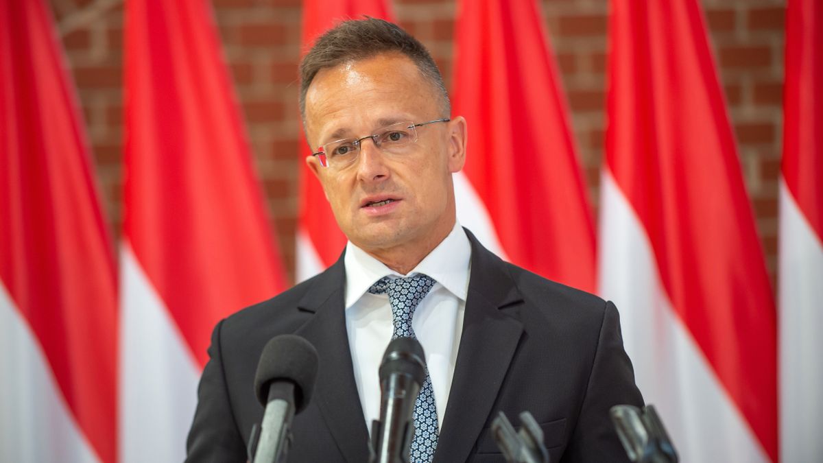Szijjártó Péter: Nem az ukrán elnök, hanem a magyar emberek döntik el, hogy Ukrajna csatlakozhat-e az EU-hoz