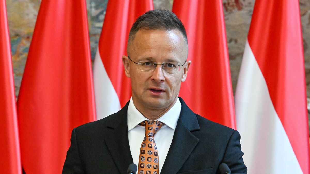 Szijjártó Péter reagált Zelenszkij állításaira