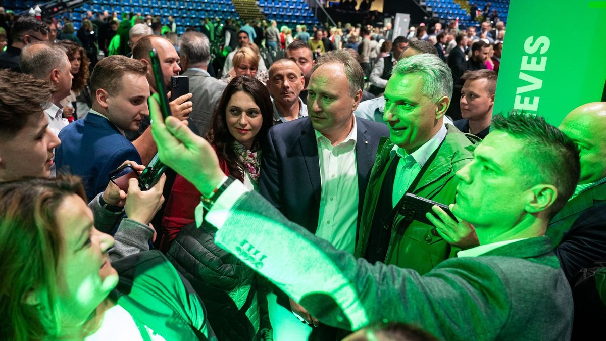 Kemény beszédet mondott Lázár János a Harcosok Klubjában, érdemes visszanézni