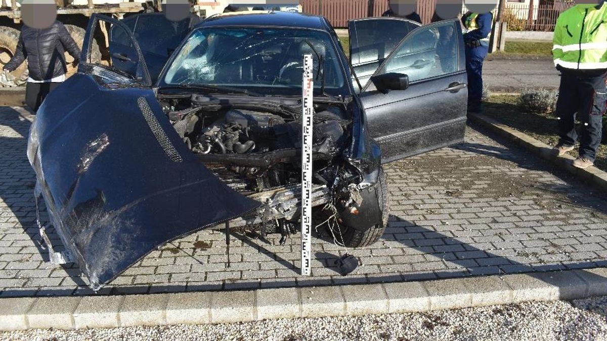 Óriási erővel csapódott egy háznak a gyorshajtó