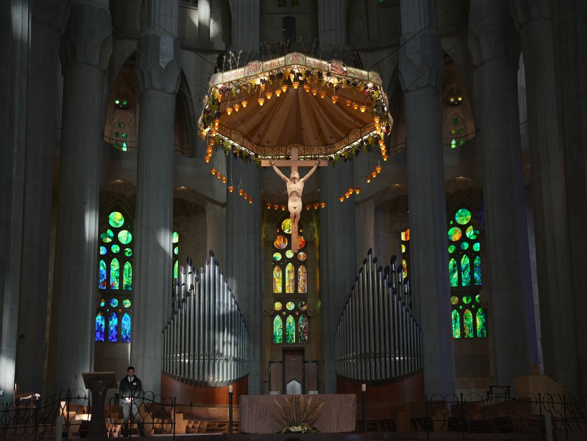 BARCELONA, SPAIN - JANUARY 28: A view of La Sagrada Familia Basilica in Barcelona, Spain on January 28, 2025. The construction of Barcelona's iconic Basilica of La Sagrada Familia, which began in 1882, is nearing its end. Initially started by architect Francisco de Paula del Villar, the project is soon handed over to Antoni Gaudi and completely reshaped with his unique design approach. The construction of the basilica is expected to be completed in 2026, the 100th anniversary of Gaudi's death. Umut Can Karahasanoglu / Anadolu (Photo by Umut Can Karahasanoglu / ANADOLU / Anadolu via AFP)