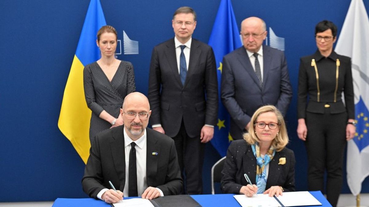 150 milliárd eurós védelmi hitelprogram indult Európa újrafegyverzésére
