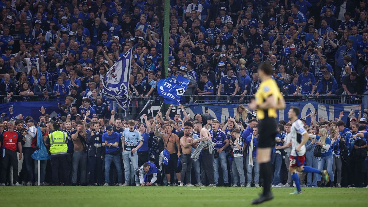 Tragikus fordulatot vett a német klub drukkereinek ünnepe