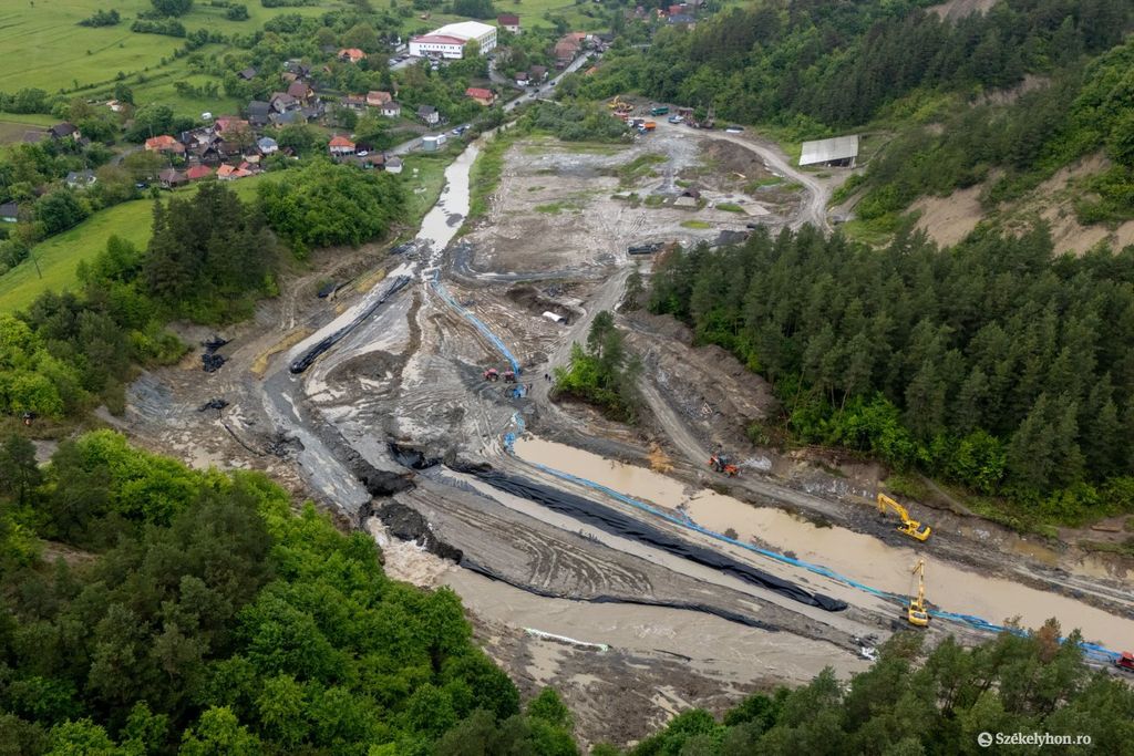 Drámai képek a parajdi sóbánya katasztrófáról 