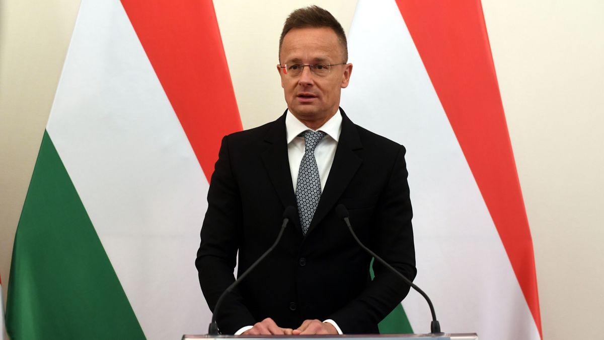 Szijjártó Péter: Ukrán kémeket utasítunk ki