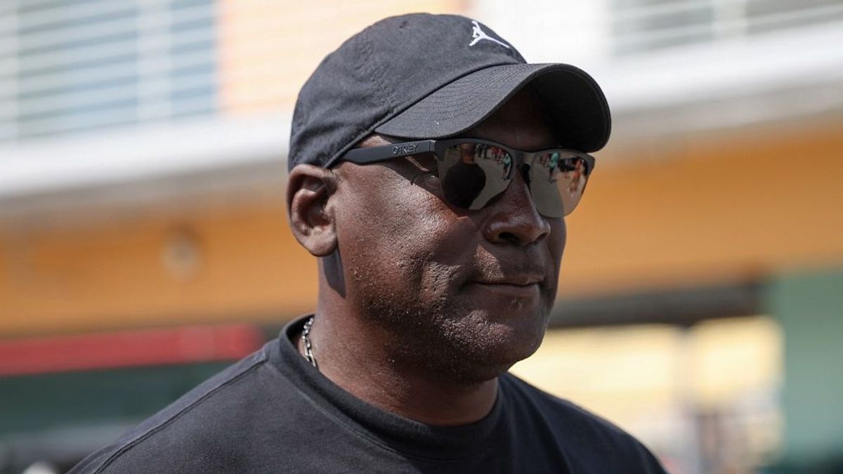 Michael Jordan most aztán megmondja a véleményét Luka Doncicról és Steph Curryről
