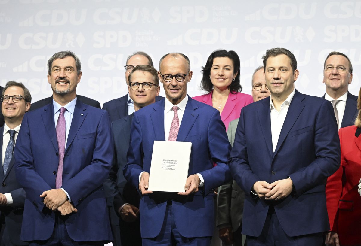Aláírták a koalíciós szerződést Németországban