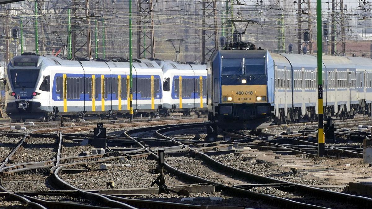 Veszélyes a sínen sétálgatni: Bagnál és Sárospataknál is gázolt a vonat