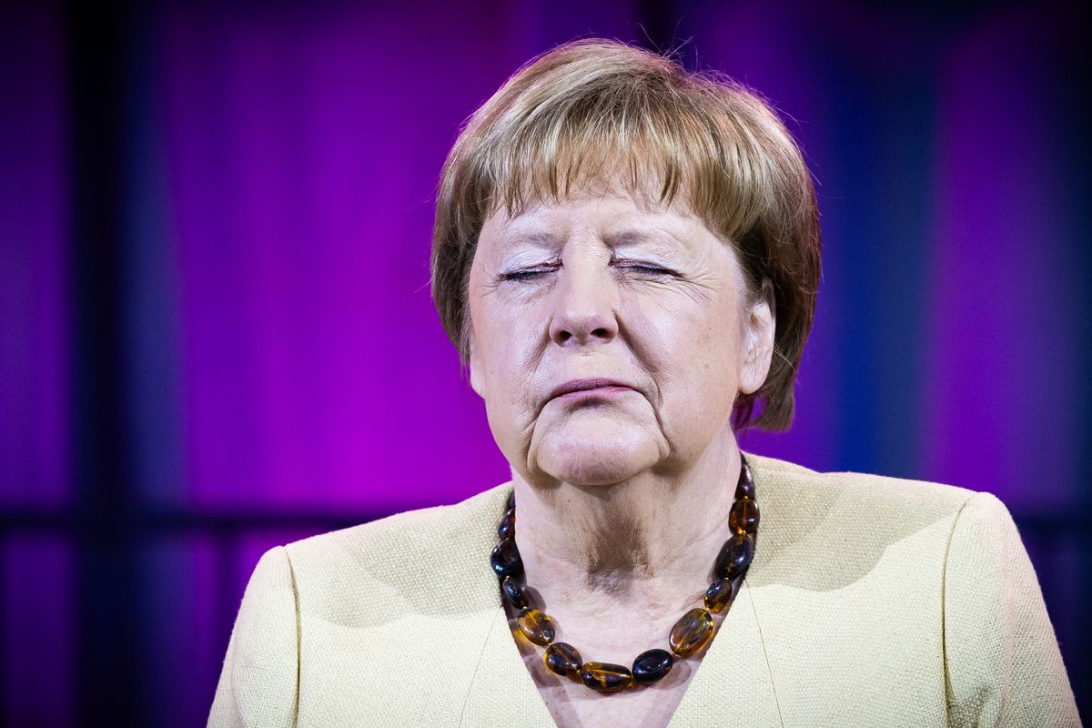 Friedrich Merz beiktatásán Angela Merkel is jelen lesz