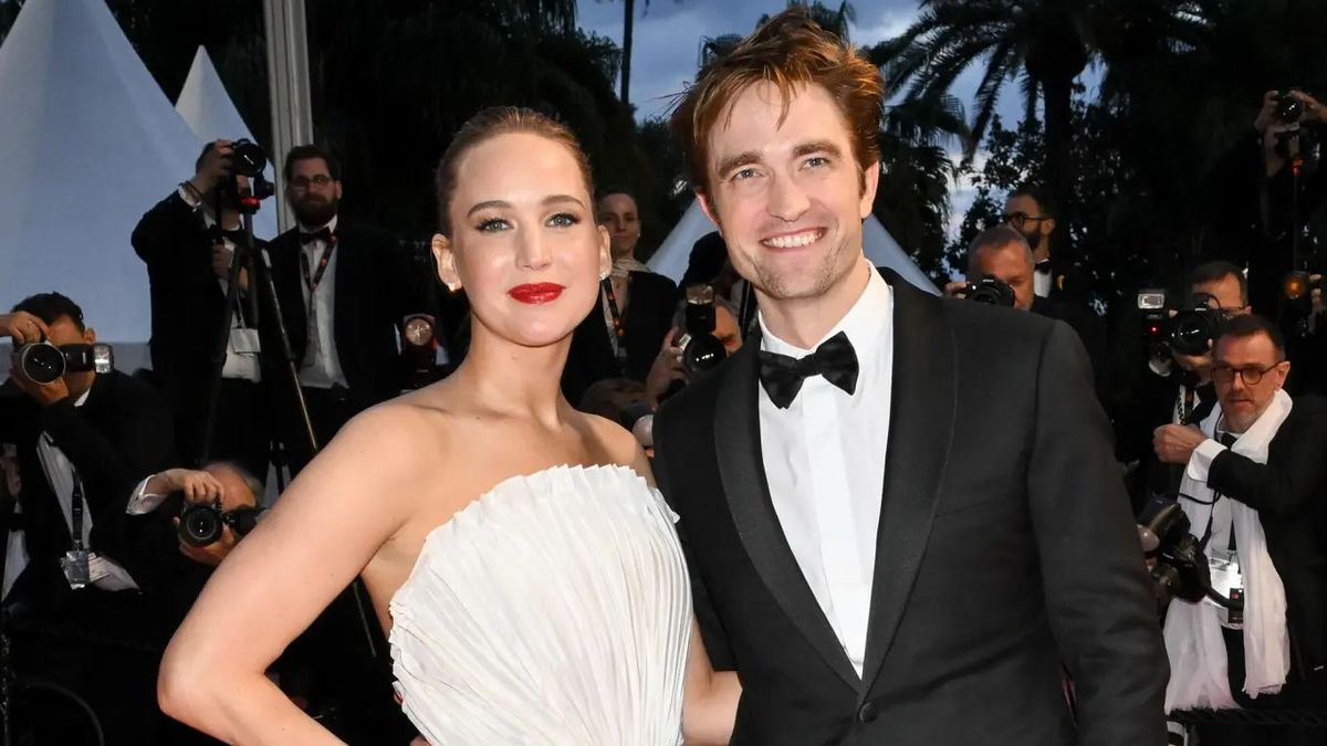 Jennifer Lawrence visszatért, a Cannes-i filmfesztivál vörös szőnyegén tündökölt