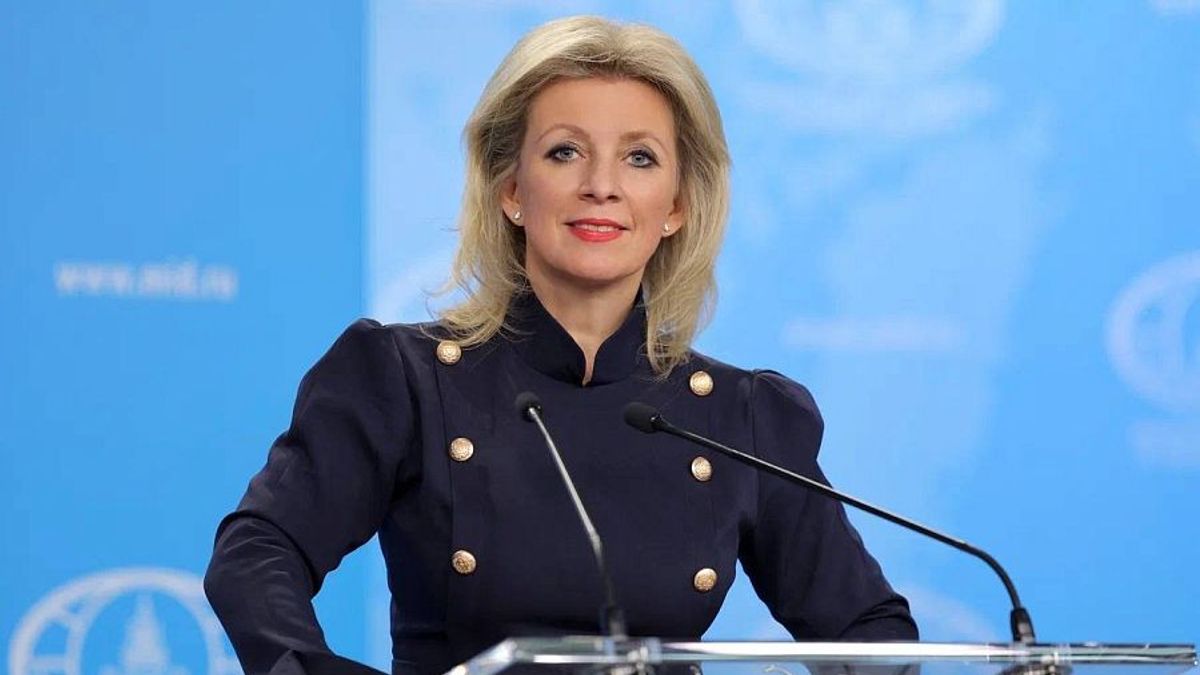 Zaharova: Kijevnél van a labda