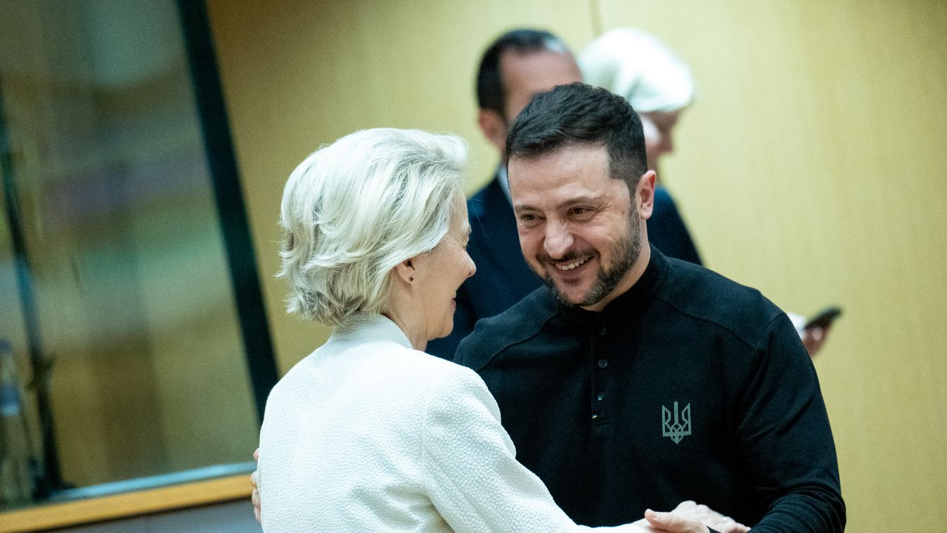 Ursula von der Leyen, az Európai Bizottság elnöke és Volodimir Zelenszkij ukrán elnök