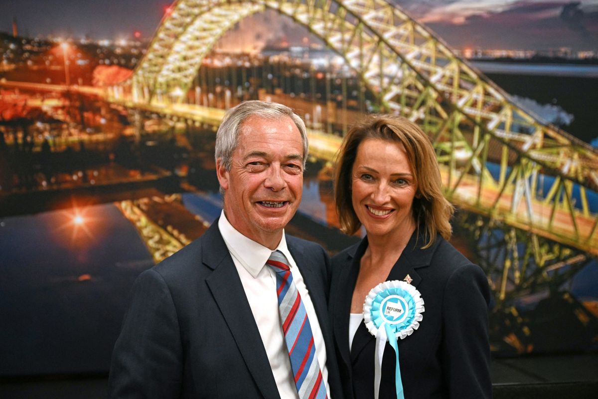 Runcorn and Helsby választókörzetben a mandátumot ugyanis a Nigel Farage vezette Reform UK jelöltje, Sarah Pochin nyerte