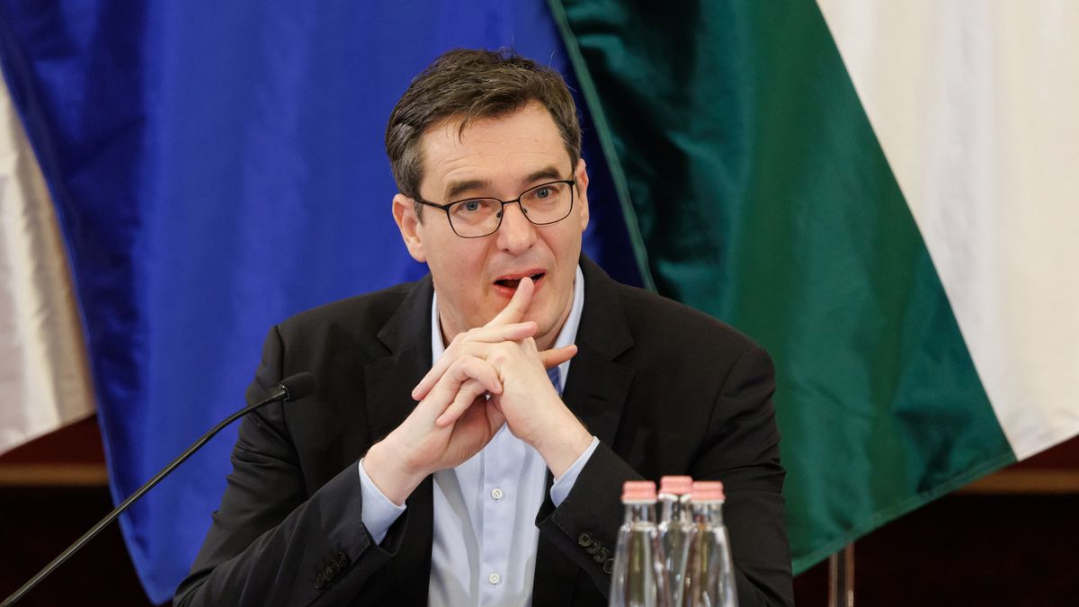 Előre menekül Karácsony Gergely, kirúgta a BKV vezérigazgatóját