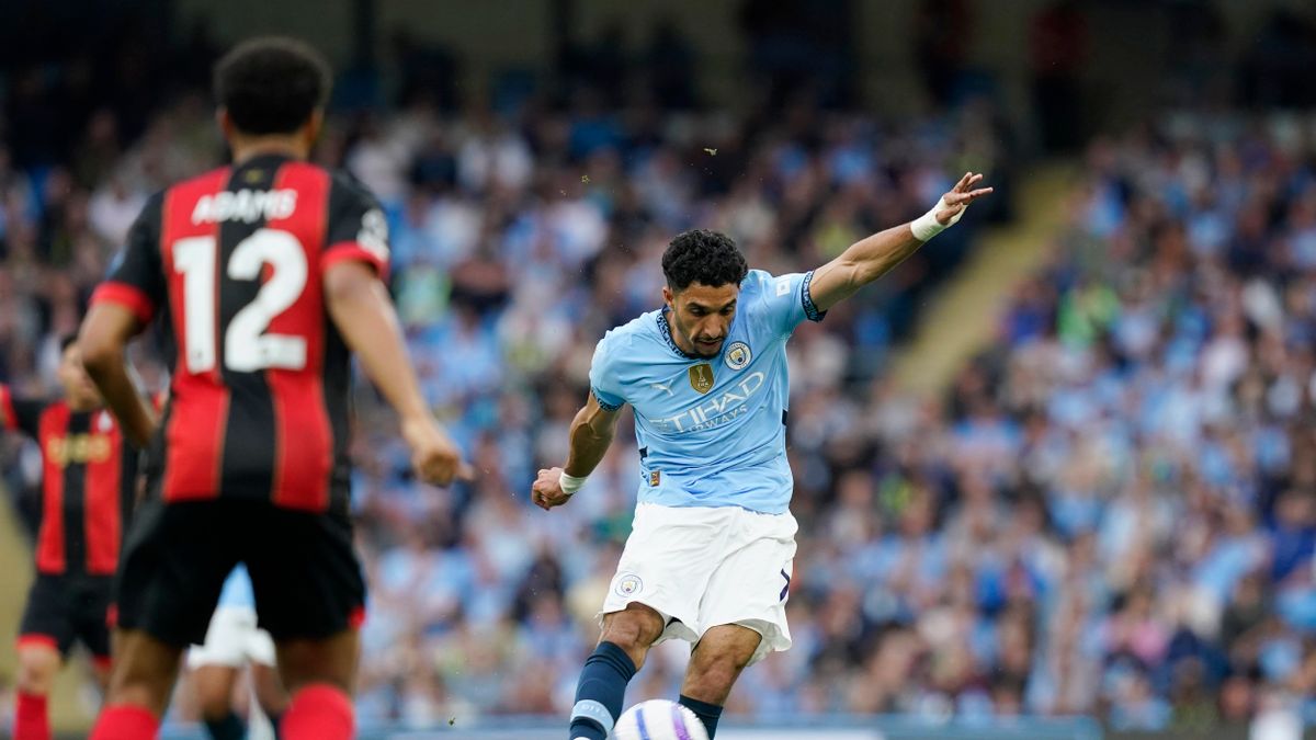 Ez az elképesztő gól és védés lett a Premier League legszebbje + videó