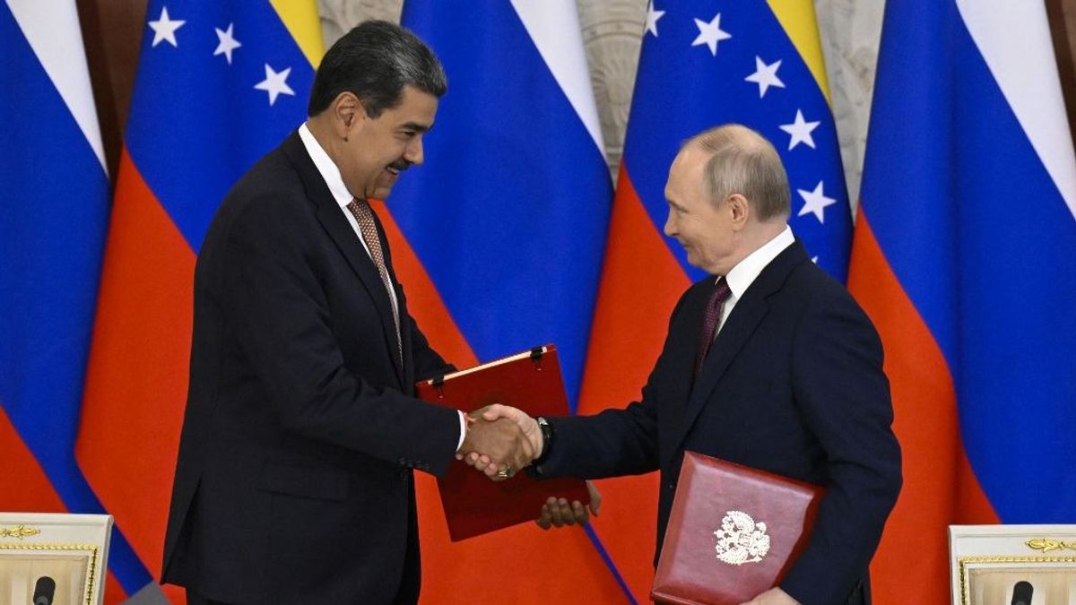 Az orosz elnök stratégiai partnerségi megállapodást írt alá venezuelai hivatali partnerével