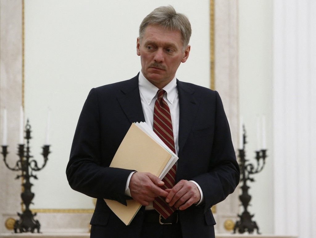 Kremlin spokesman Dmitry Peskov attends a meeting of Russian President and Serbian Prime Minister at the Kremlin in Moscow on March 27, 2017. (Photo by SERGEI KARPUKHIN / POOL / AFP)