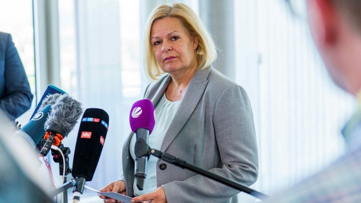 A német hírszerző szolgálat szélsőségesnek minősítette az AfD-t