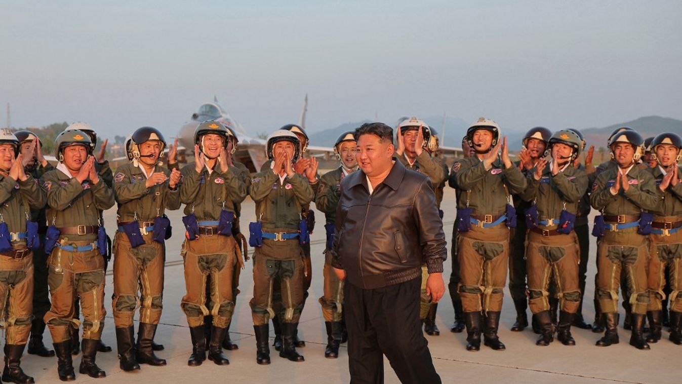 Kim Dzsong Un, észak-koreai vezető (Fotó: AFP)