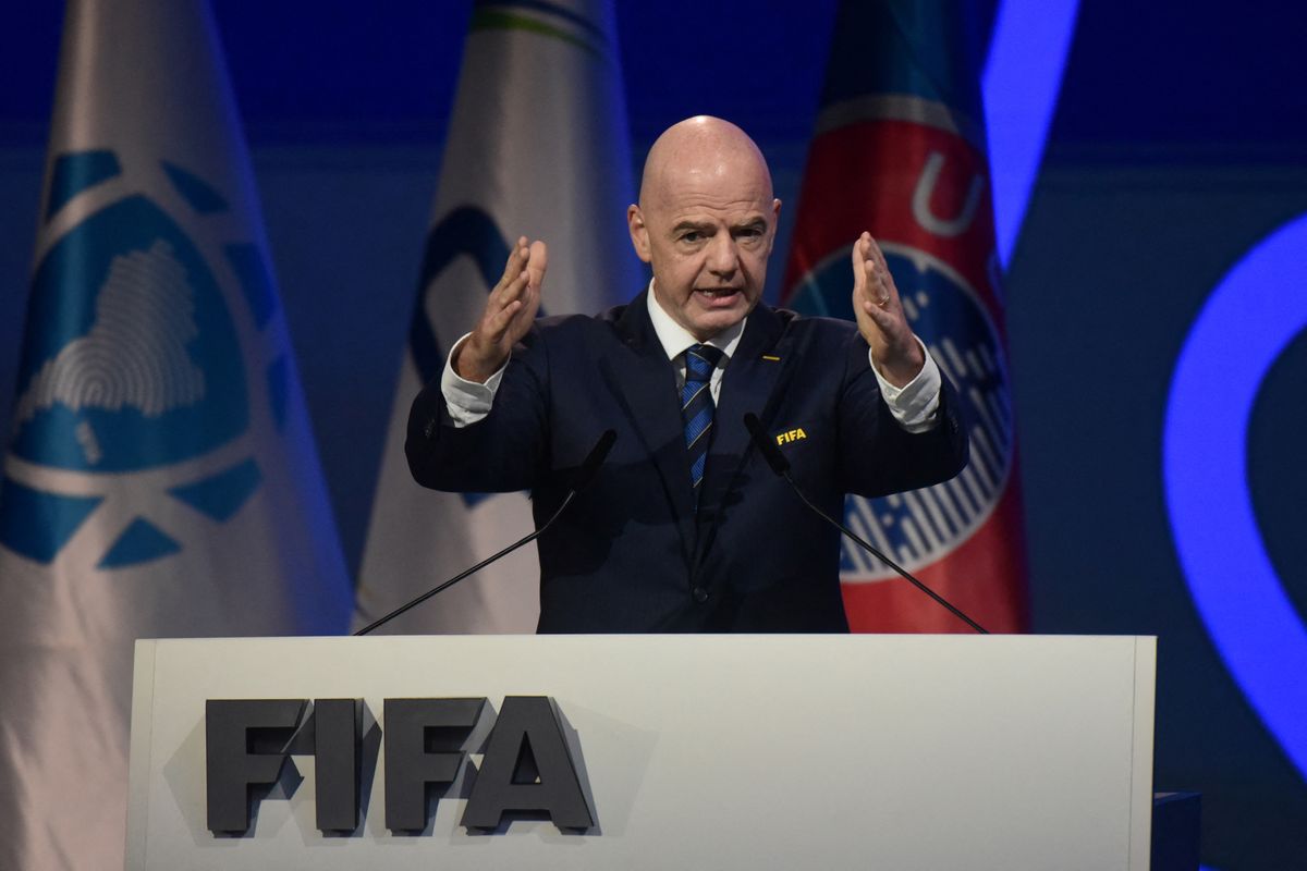 Csányi Sándor FIFA UEFA