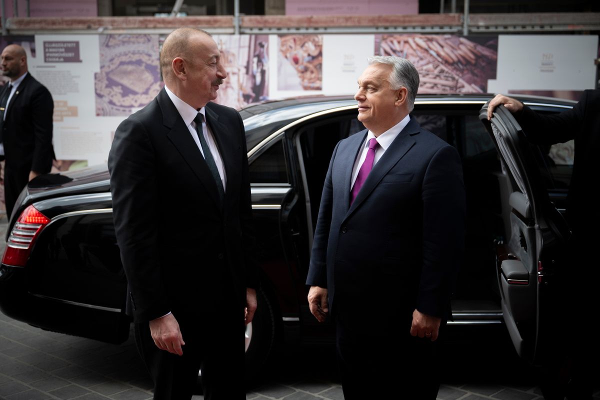 Orbán Viktor fogadta az azeri államfőt
