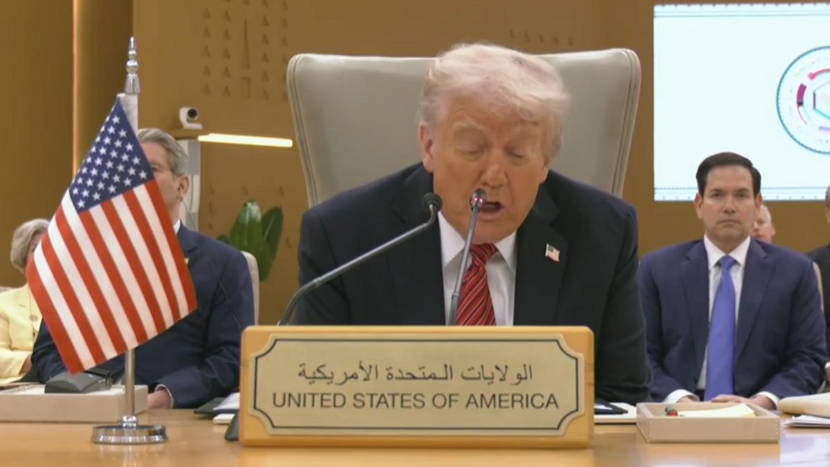 Trump beszédet mondott az Öböl-menti Együttműködési Tanács csúcstalálkozóján Szaúd-Arábiában